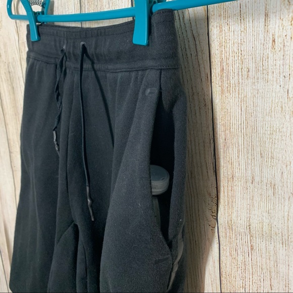 Thick Unisex H&M Shorts - Picture 4 of 6